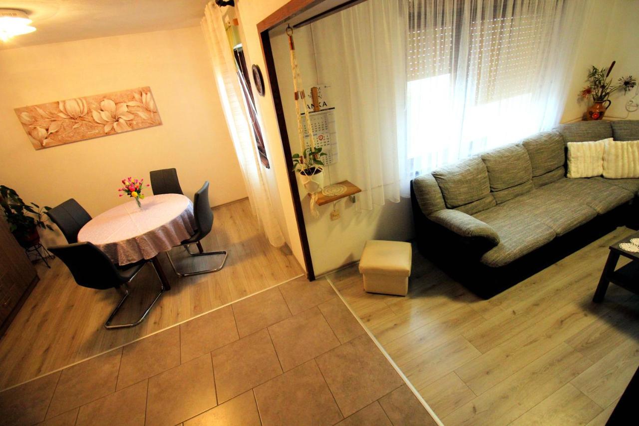 Apartment Leana Selce Exteriér fotografie