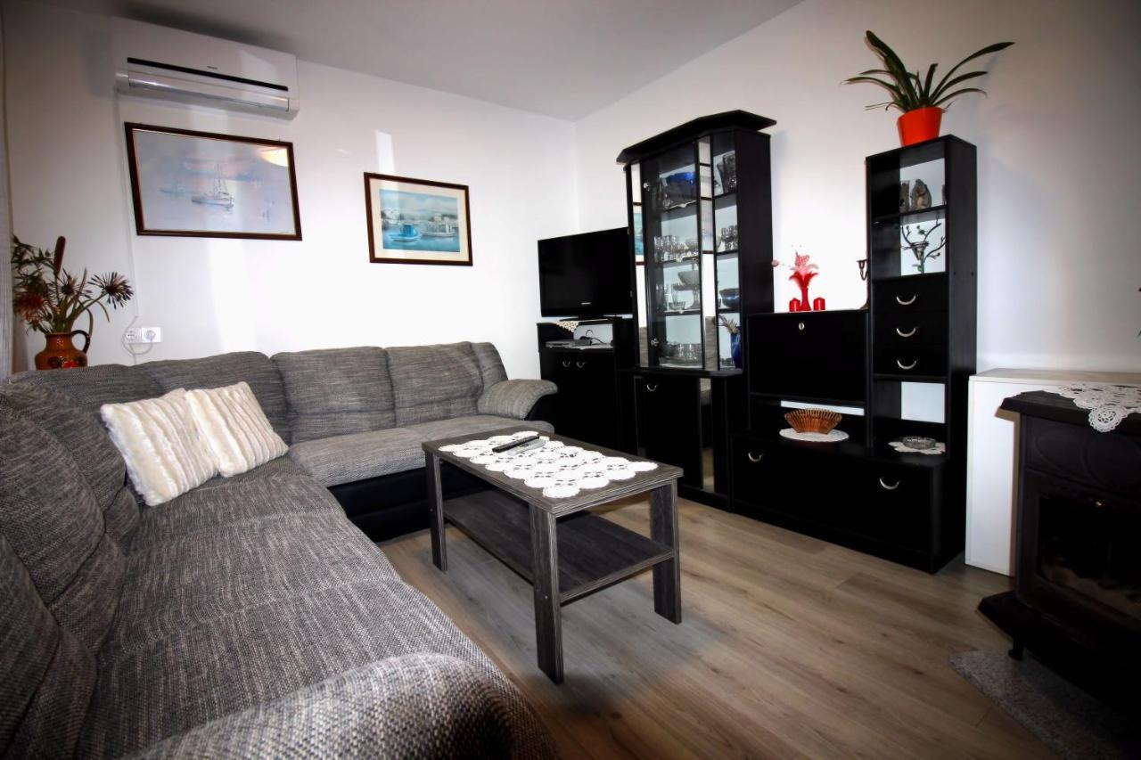 Apartment Leana Selce Exteriér fotografie